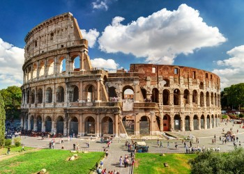 Rome Express: Vatican Museums and Colosseum in One Day