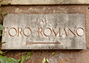 Guided Colosseum Arena and Ancient Rome Tour