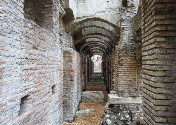 Exclusive Colosseum Underground and Ancient Rome Tour