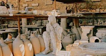 Guided Excursion to Pompeii Ruins
